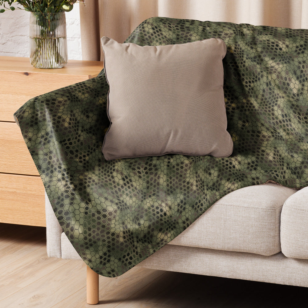 Dragon Skin Multi-terrain CAMO Sherpa blanket - Blanket