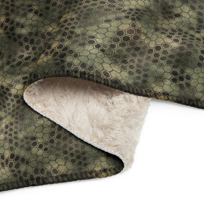 Dragon Skin Multi-terrain CAMO Sherpa blanket - Blanket