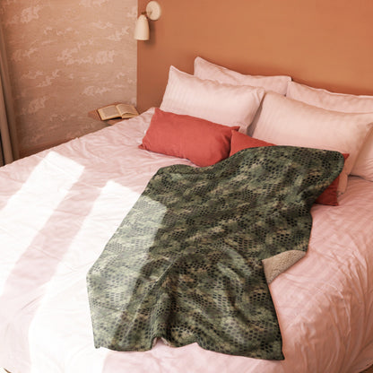 Dragon Skin Multi-terrain CAMO Sherpa blanket - Blanket