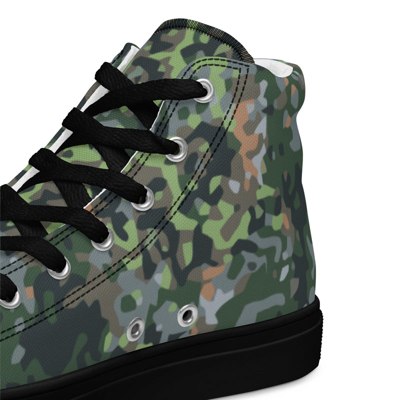 Fractal Dutch Woodland CAMO Mens High-Top Canvas Shoes