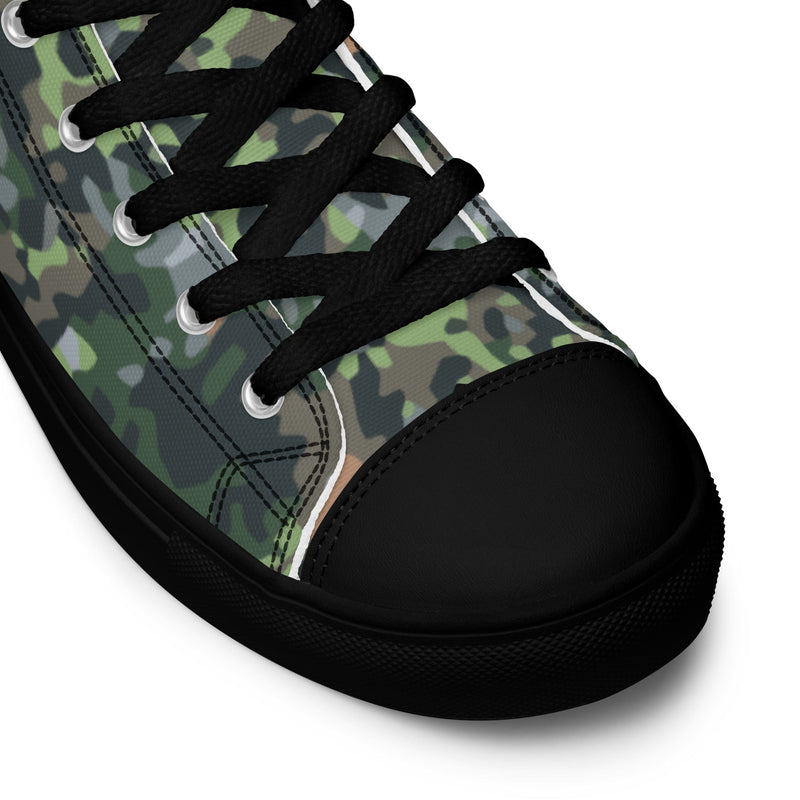 Fractal Dutch Woodland CAMO Mens High-Top Canvas Shoes