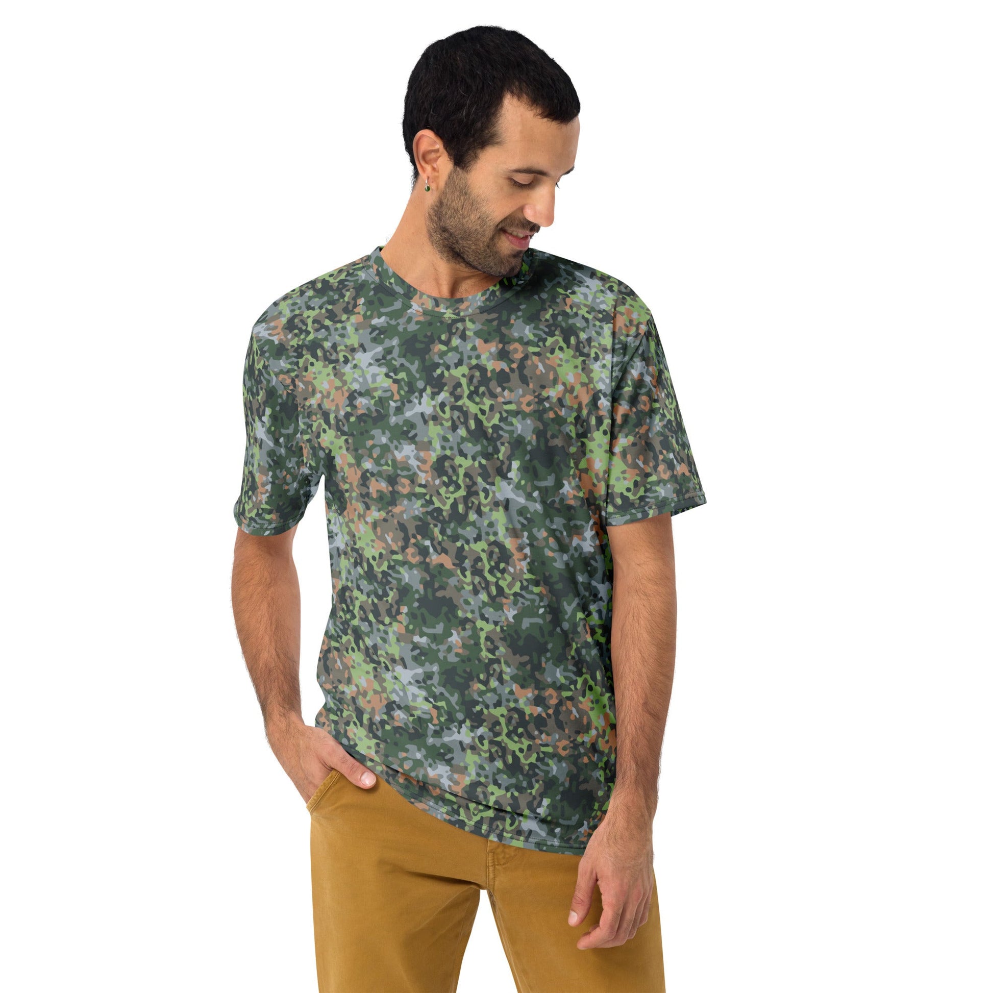 Dutch Fractal Green CAMO Mens T-shirt - T-Shirts