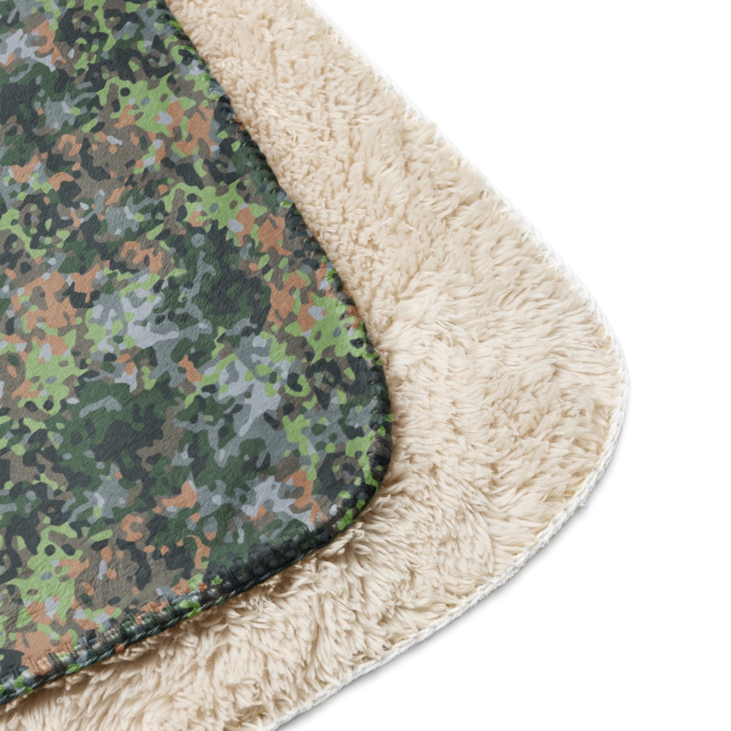 Dutch Fractal Green CAMO Sherpa Blanket