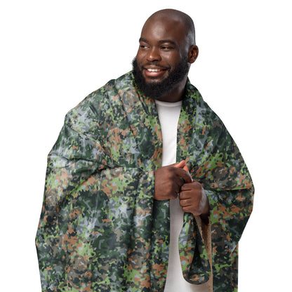 Dutch Fractal Green CAMO Sherpa Blanket