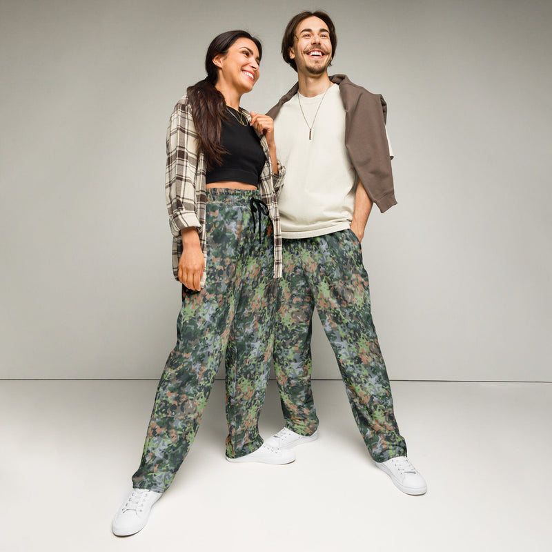 Fractal Dutch Woodland CAMO Unisex Wide-Leg Joggers - 2XS