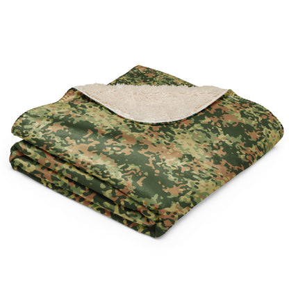 Dutch Fractal Multitone CAMO Sherpa blanket - Blankets