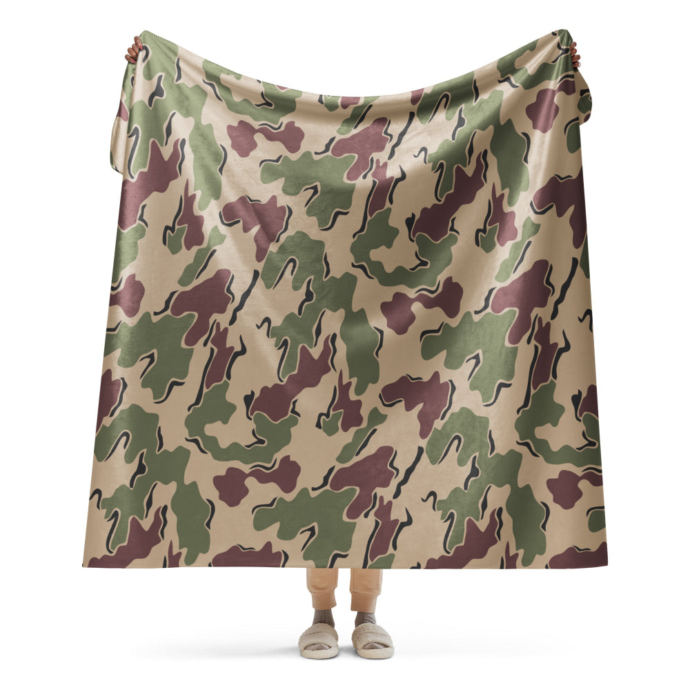 Dutch Korps Mariniers Jigsaw CAMO Sherpa blanket - 60″×80″ - Blanket