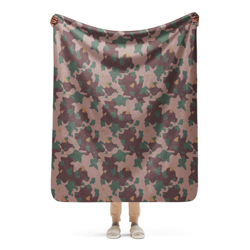 Brushstroke Dutch KST CAMO Sherpa Blanket - 50″×60″