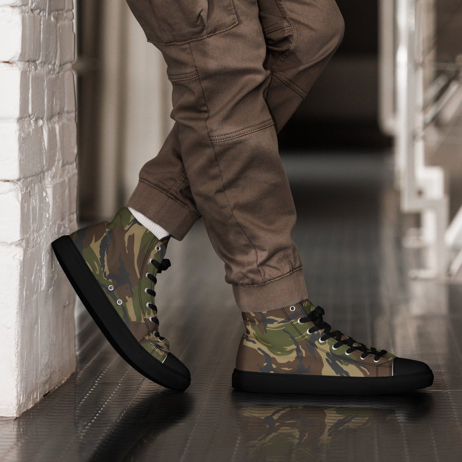 Dutch M93 DPM Woodland CAMO Men’s high top canvas shoes - Black / 5 - High Top Canvas Shoes