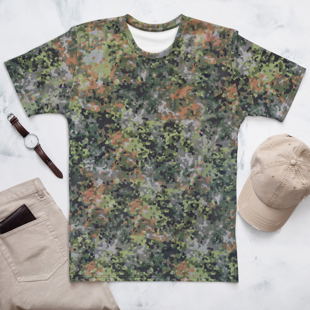 Dutch Netherlands Fractal Pattern (NFP) Green CAMO Men’s T-shirt - XS - Mens T-Shirt