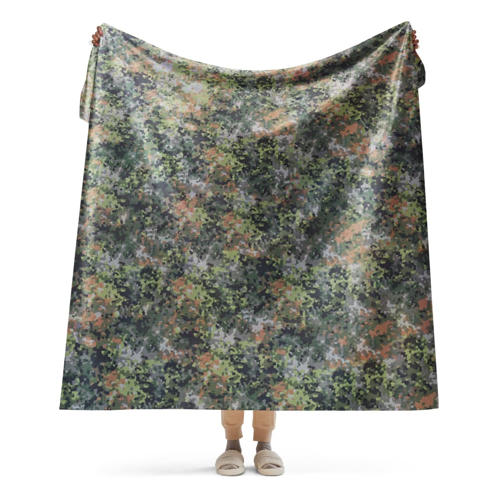 Dutch Netherlands Fractal Pattern (NFP) Green CAMO Sherpa blanket - 60″×80″