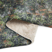 Dutch Netherlands Fractal Pattern (NFP) Green CAMO Sherpa blanket