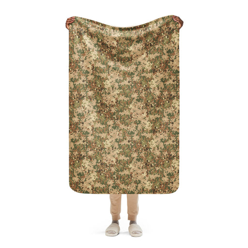 Fractal Dutch Arid CAMO Sherpa Blanket - 37″×57″