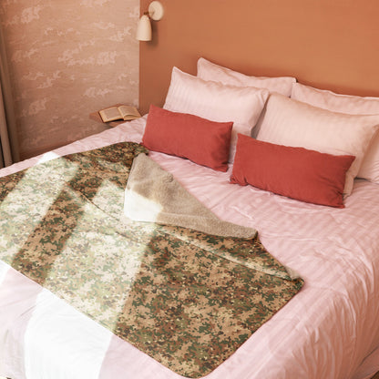 Dutch Fractal Tan CAMO Sherpa blanket - Blankets