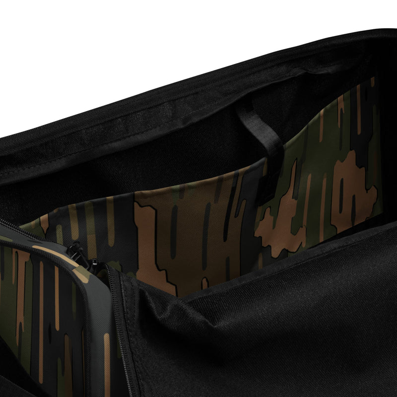 Eagle’s Dare Rainline Vanguard CAMO Duffle Bag