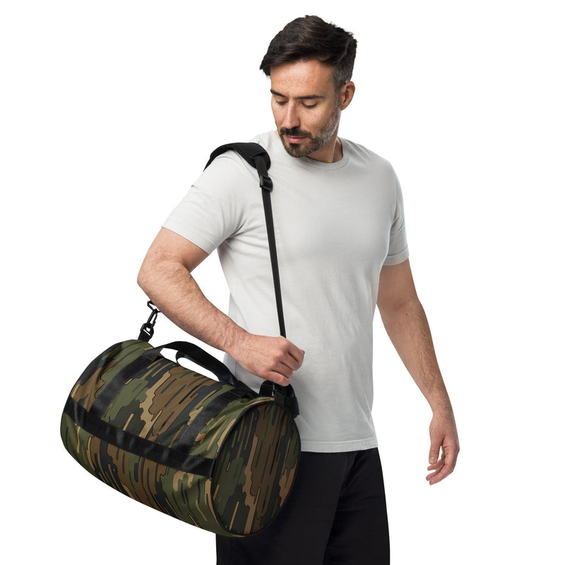 Eagle’s Dare Rainline Vanguard CAMO Gym Bag