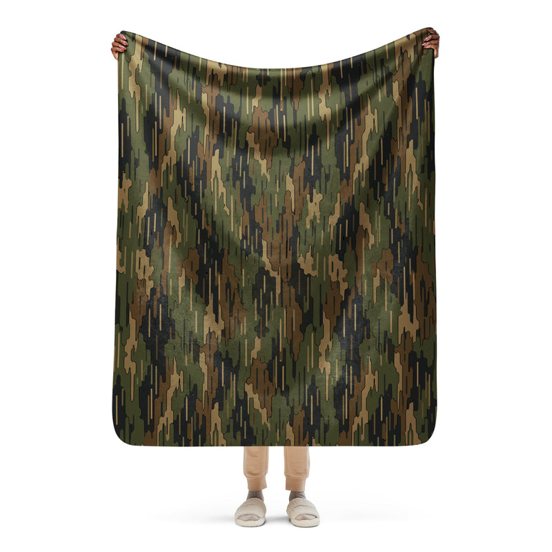 Eagle’s Dare Rainline Vanguard CAMO Sherpa Blanket - 50″×60″