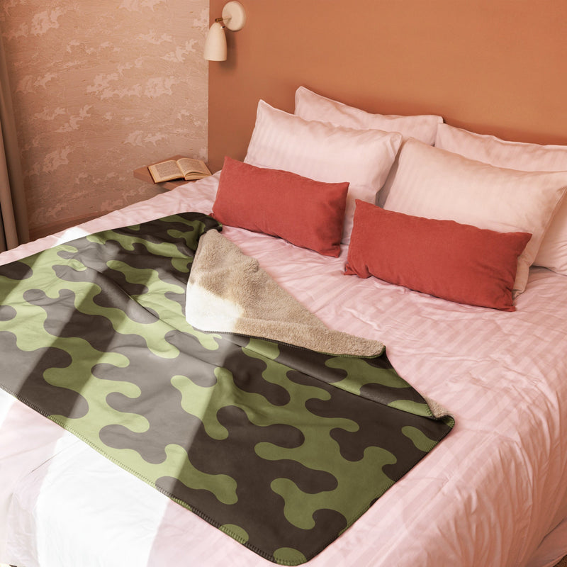 Eastern Bloc Amoeba Woodland Heritage CAMO Sherpa Blanket