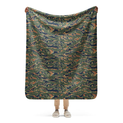 Equador Tiger Stripe Orange CAMO Sherpa Blanket - 50″×60″
