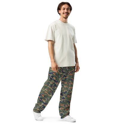 Equador Tiger Stripe Orange CAMO Unisex Wide-Leg Joggers