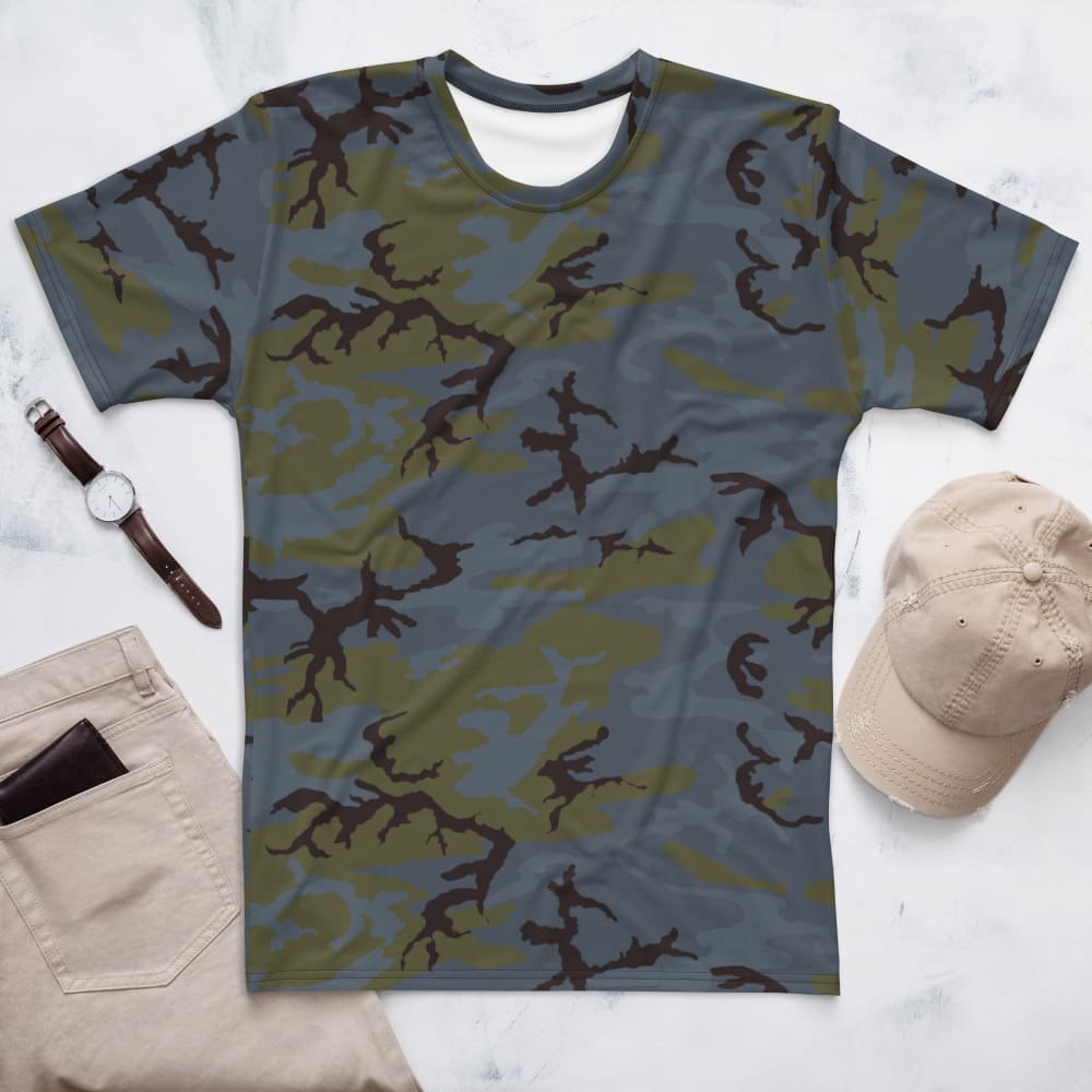 ERDL Black Forest CAMO Men’s t - shirt - XS Mens