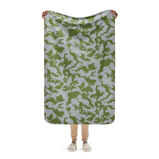 Frozen Front CAMO Sherpa Blanket - 37″×57″