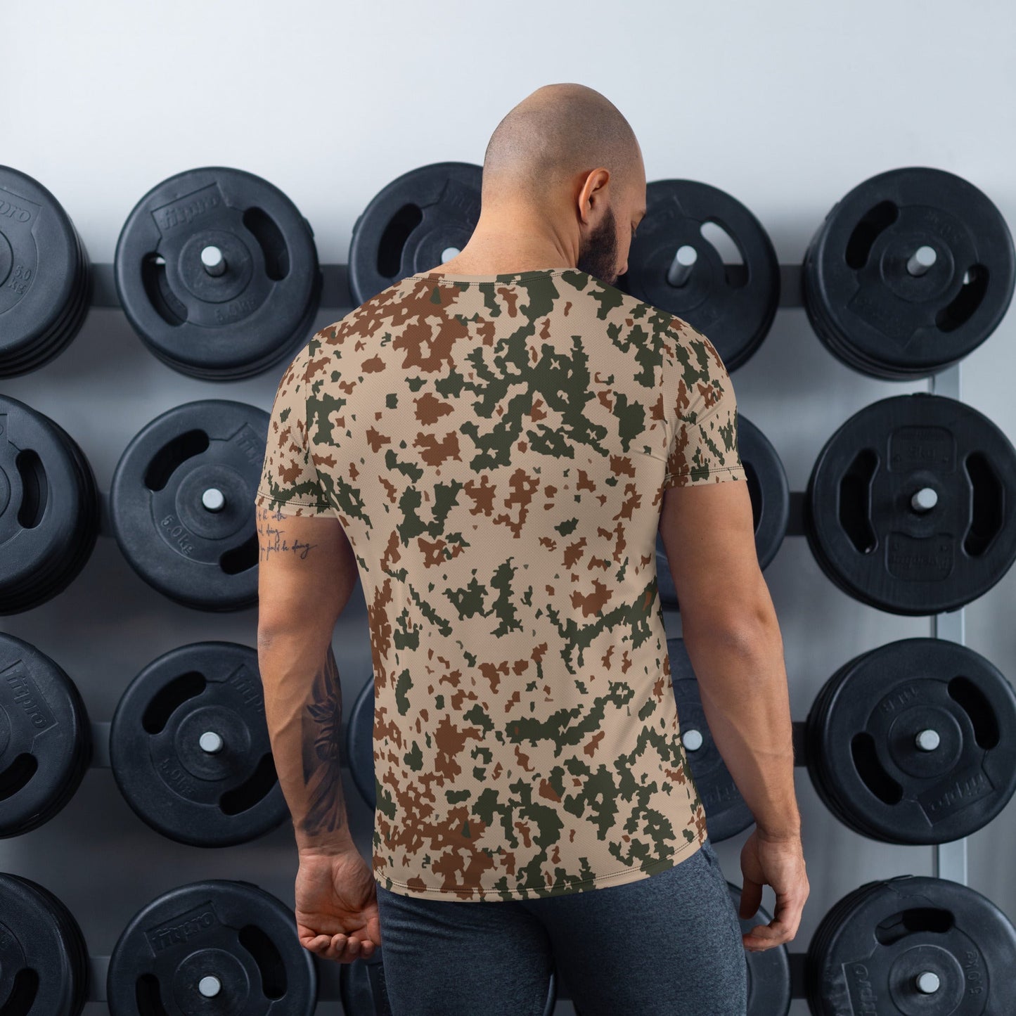 Finnish Hellepuku Desert CAMO Mens Athletic T-shirt - T-Shirts