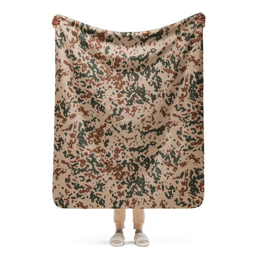 Hellepuku Desert CAMO Sherpa Blanket - 50″×60″