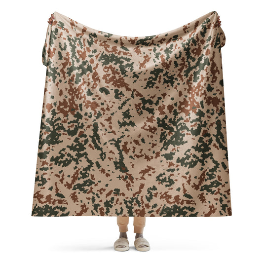 Finnish Hellepuku Desert CAMO Sherpa blanket - 60″×80″ - Blanket