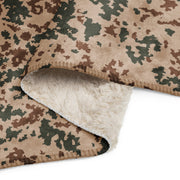 Hellepuku Desert CAMO Sherpa Blanket