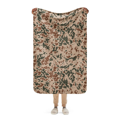 Finnish M04 Hellepuku Desert CAMO Sherpa blanket - 37″×57″ - Blanket