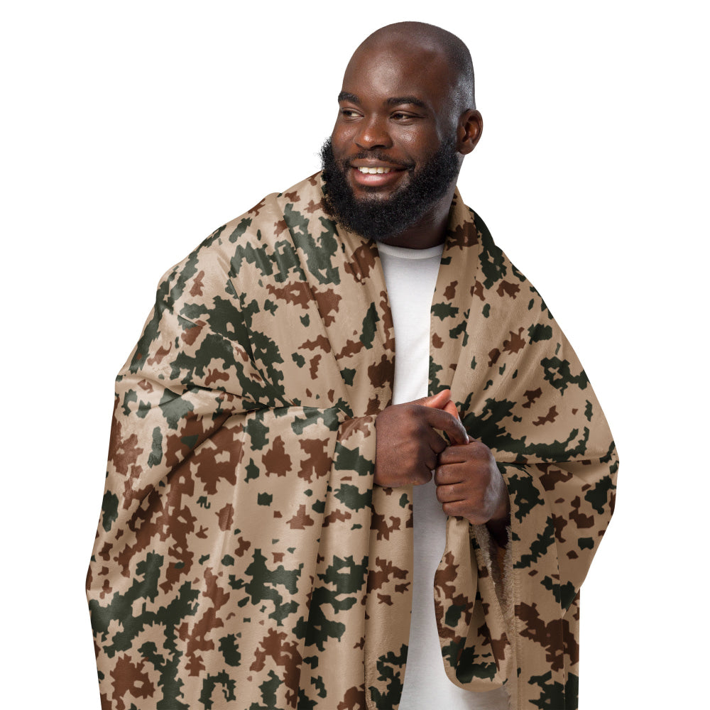 Finnish M04 Hellepuku Desert CAMO Sherpa blanket - Blanket