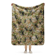 Flecktarn Multitarn Heritage CAMO Sherpa Blanket - 50″×60″