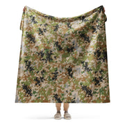 Flecktarn Multitarn Heritage CAMO Sherpa Blanket - 60″×80″