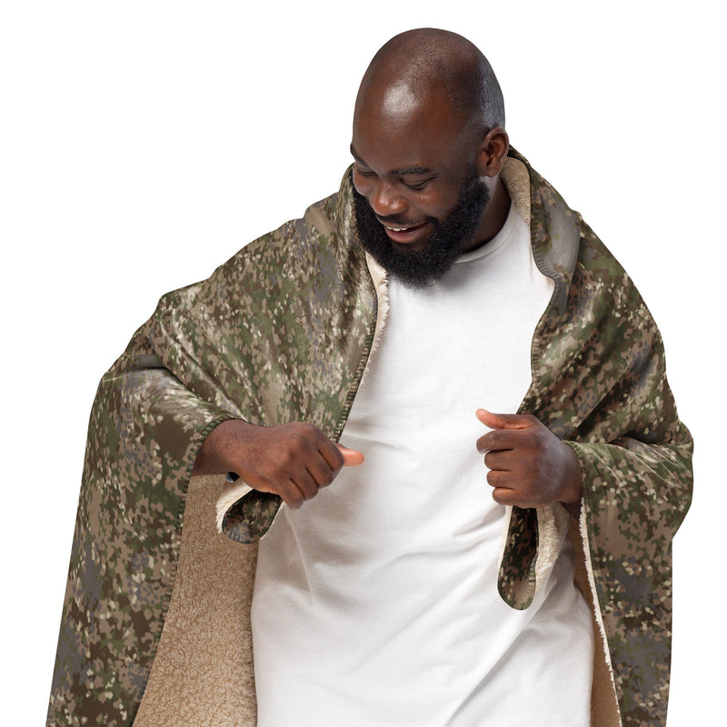 Flecktarn Multitarn Shadow CAMO Sherpa Blanket