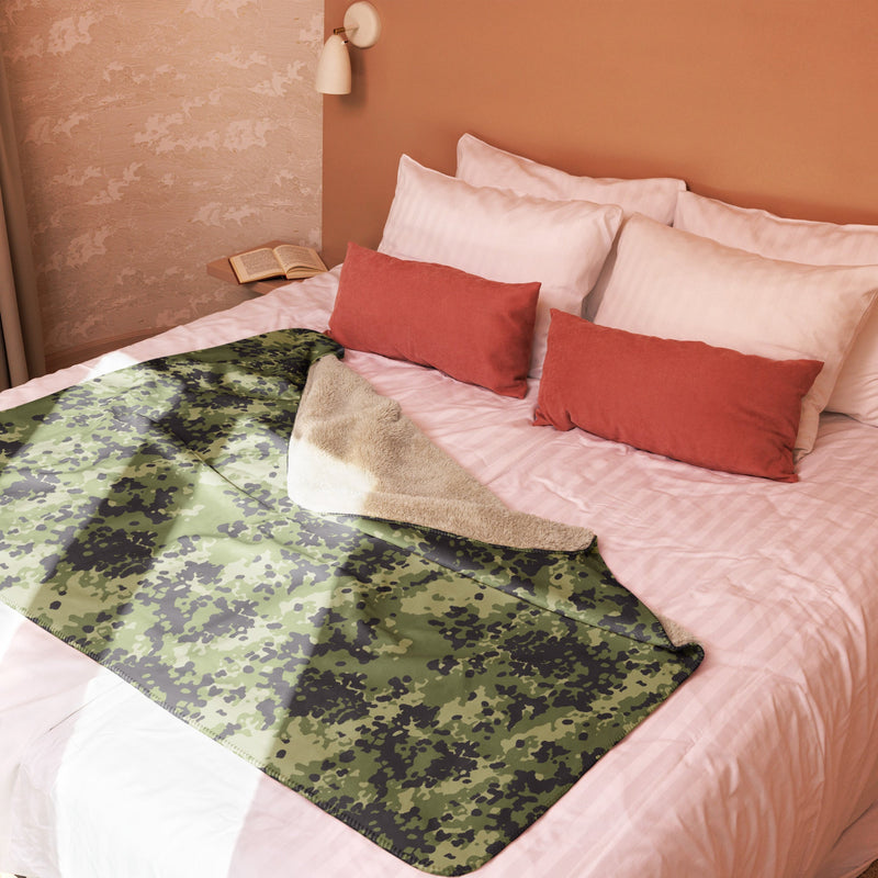 Flecktarn Scandinavian Woodland CAMO Sherpa Blanket