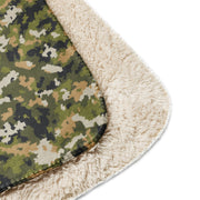 Fractal Lichenwood CAMO Sherpa Blanket
