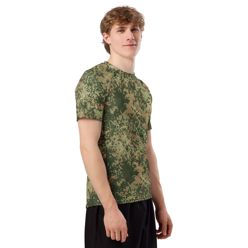Fractal Mosaic Multi-Terrain CAMO Mens Short-Sleeve Rash Guard - SS