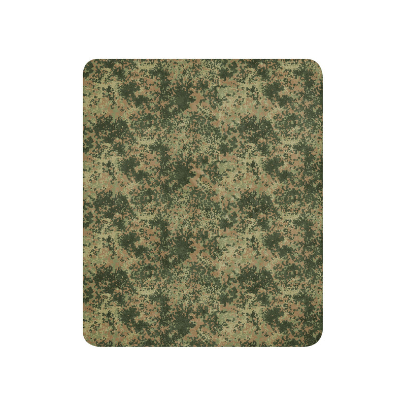 Fractal Mosaic Multi-Terrain CAMO Sherpa Blanket