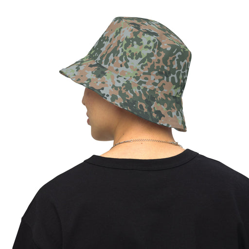Fractal Mosaic Woodland CAMO Reversible Bucket Hat - S/M - Head