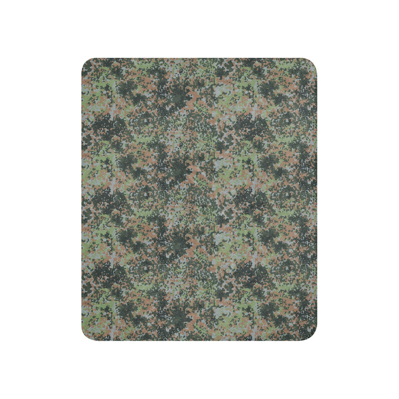 Fractal Mosaic Woodland CAMO Sherpa Blanket