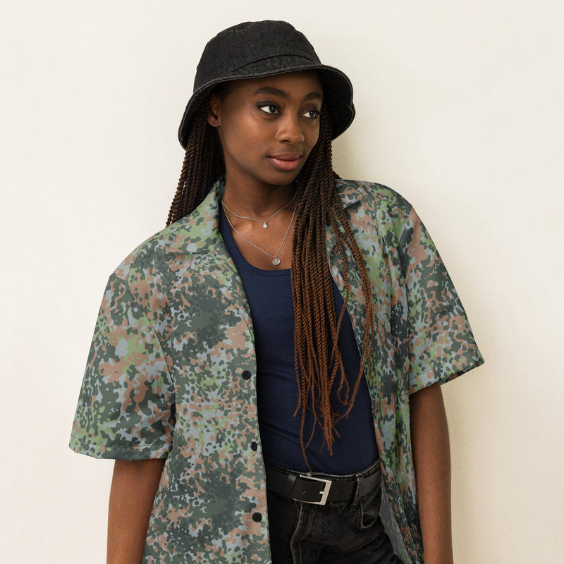 Fractal Mosaic Woodland CAMO Unisex Short-Sleeve Button Shirt - Button-Up