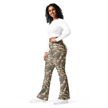 French 47/56 Lizard CAMO Flare leggings - Womens Leggings