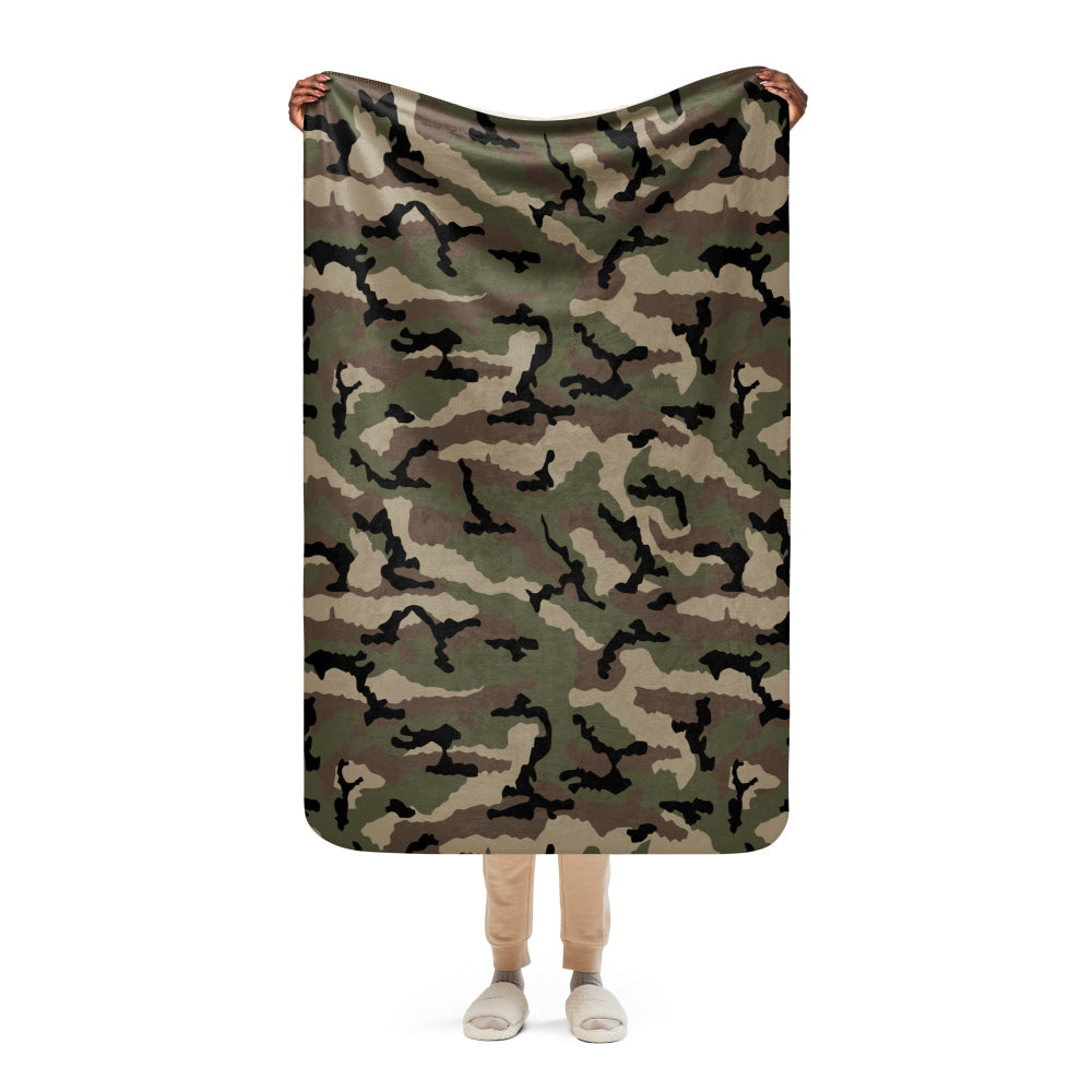 French Camouflage Centre-Europe (CCE) CAMO Sherpa blanket - 37″×57″ - Blanket