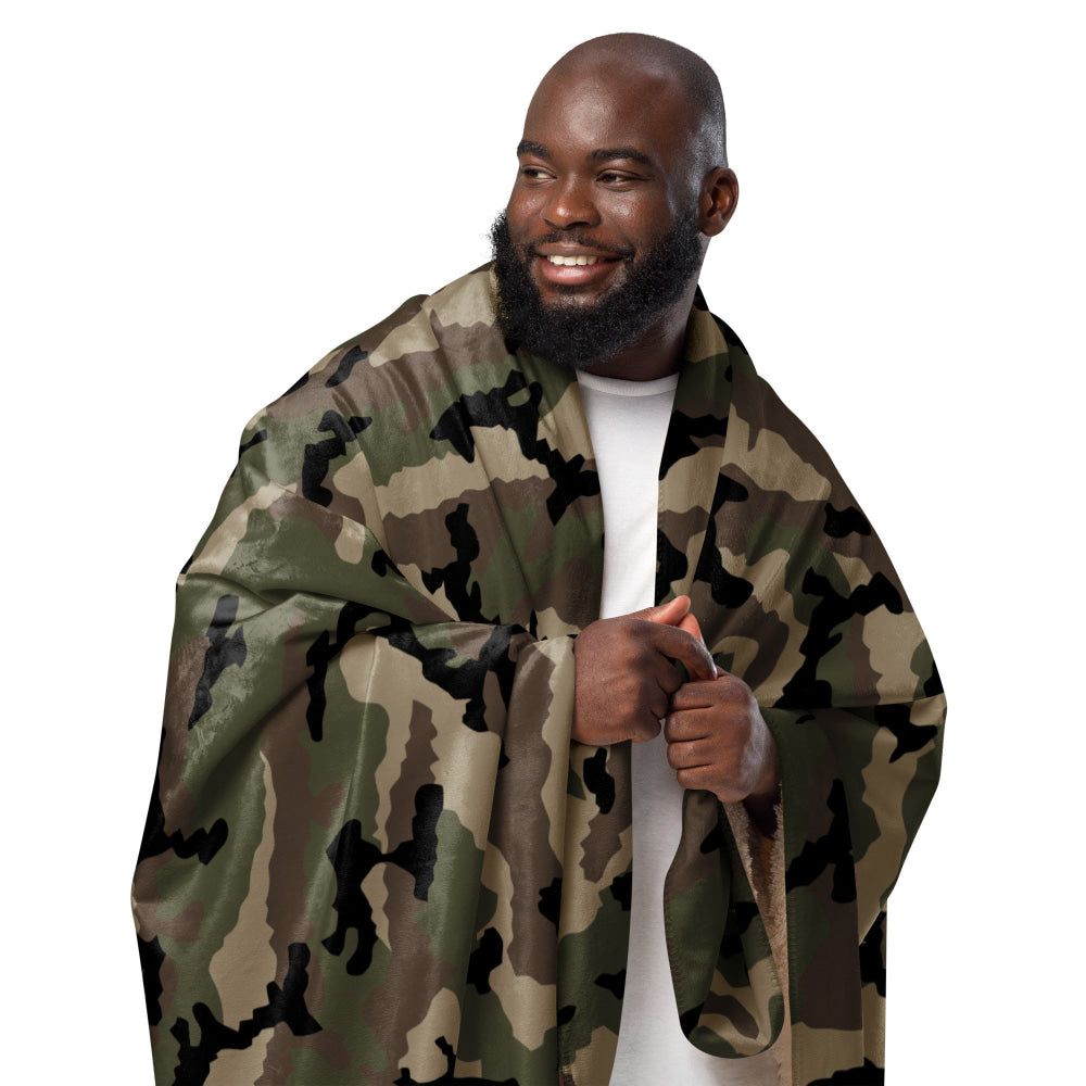 French Camouflage Centre-Europe (CCE) CAMO Sherpa blanket - Blanket