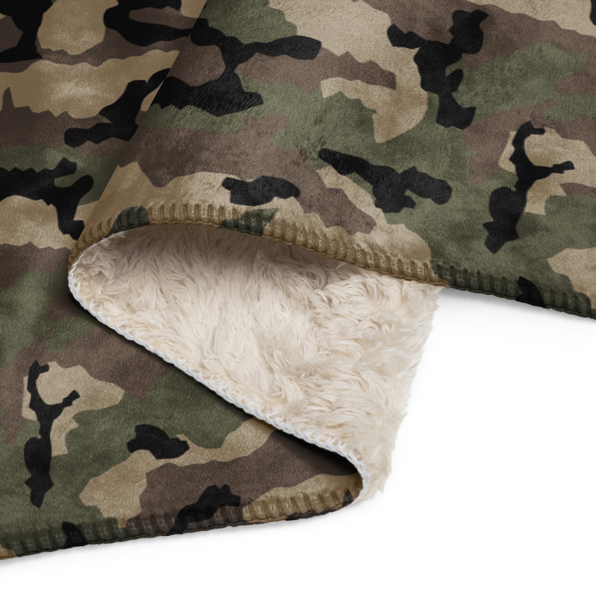 French CCE Woodland CAMO Sherpa blanket - Blankets