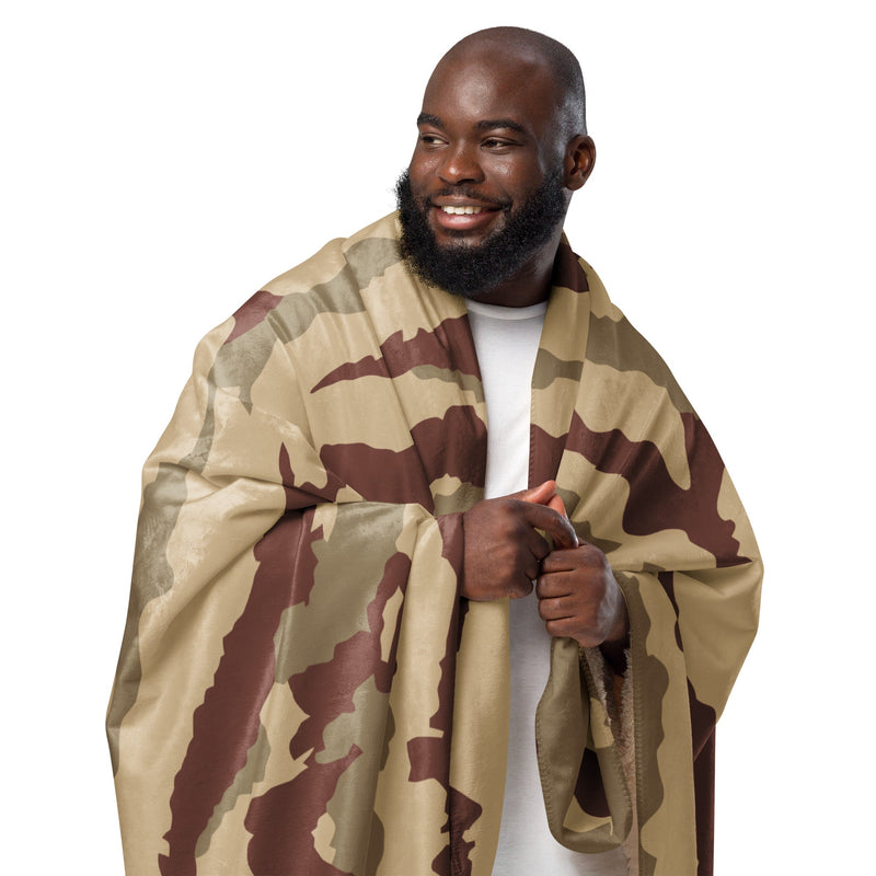 Daguet Desert CAMO Sherpa Blanket