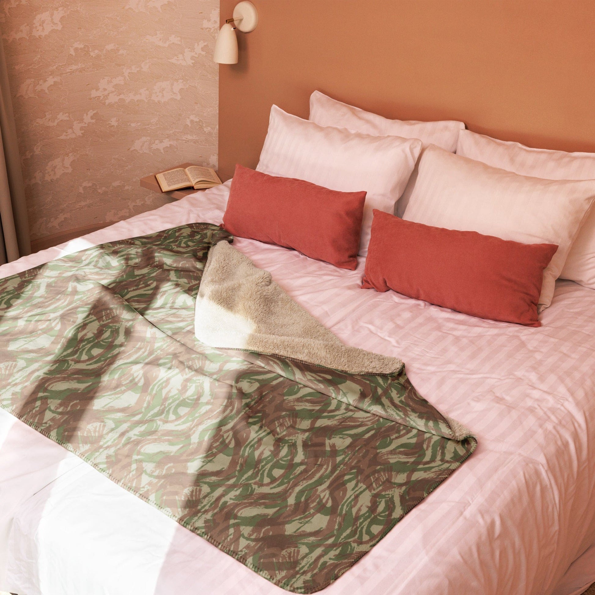 French Lizard A1 Airborne CAMO Sherpa blanket - Blankets