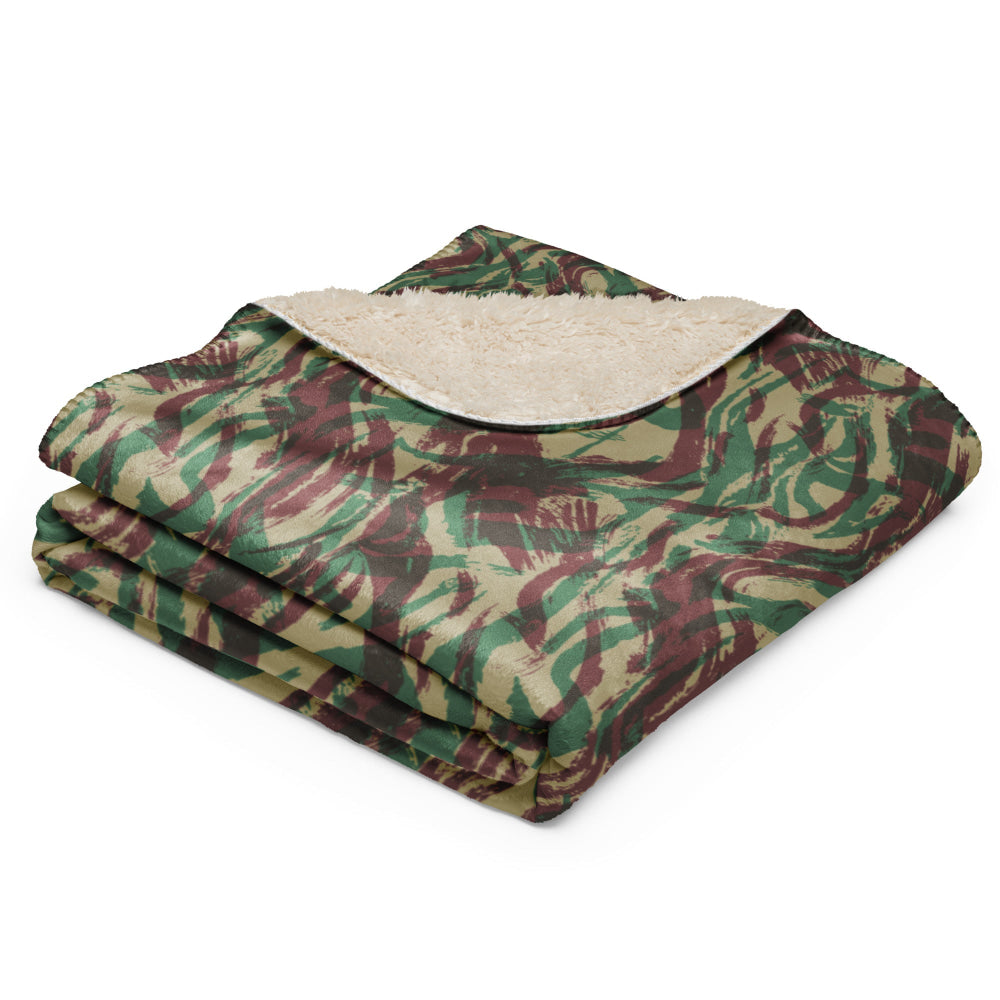 French Lizard D Algerian War CAMO Sherpa blanket - Blanket