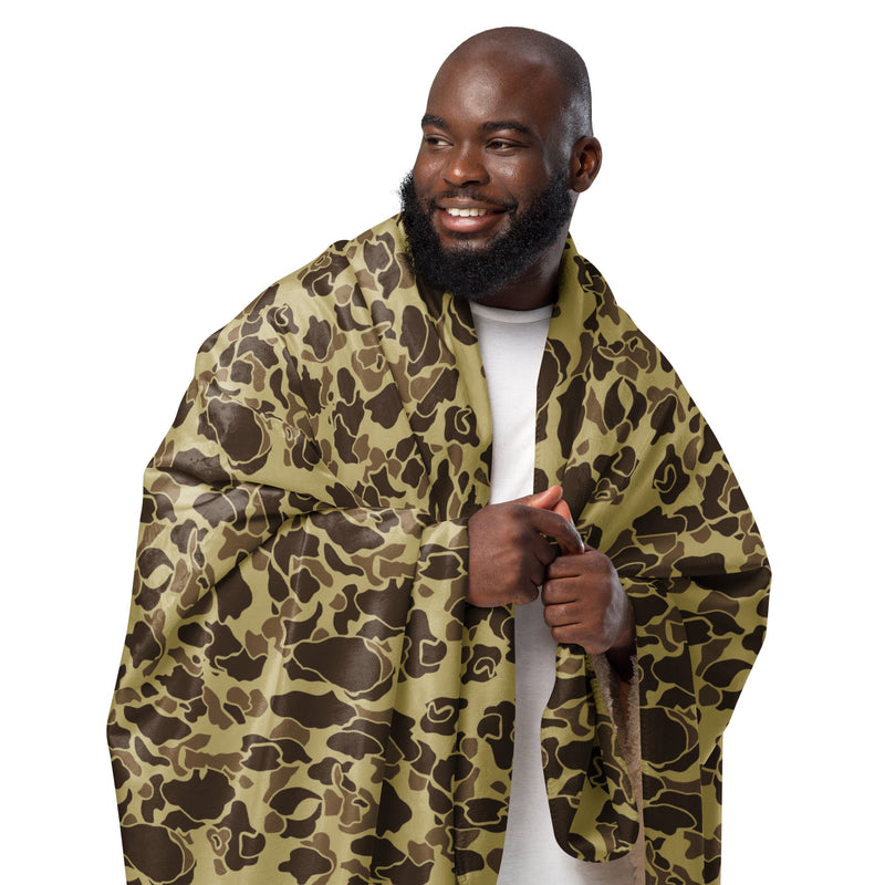 Frog Skin M1942 Beach CAMO Sherpa Blanket